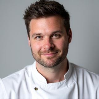 Chef Thomas Van Hool